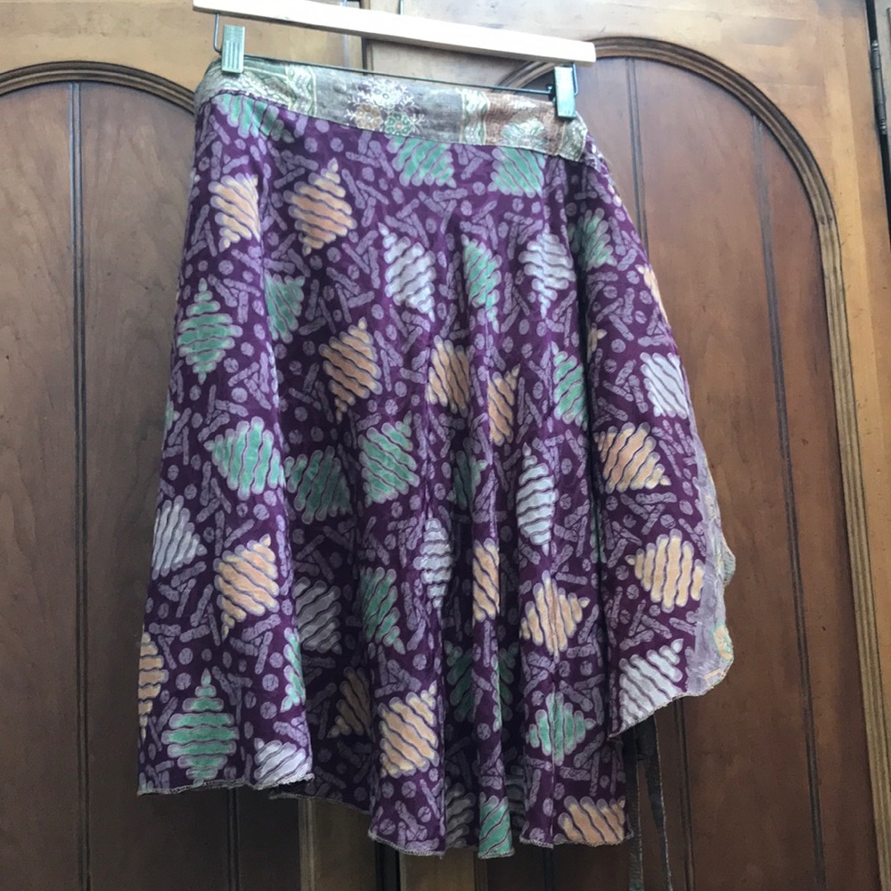 100% silk skirt.